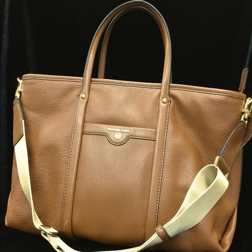 MICHAEL KORS BAG, NWOT